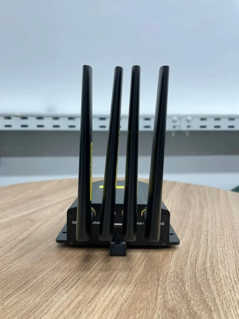 peplink-br1mini5g-2